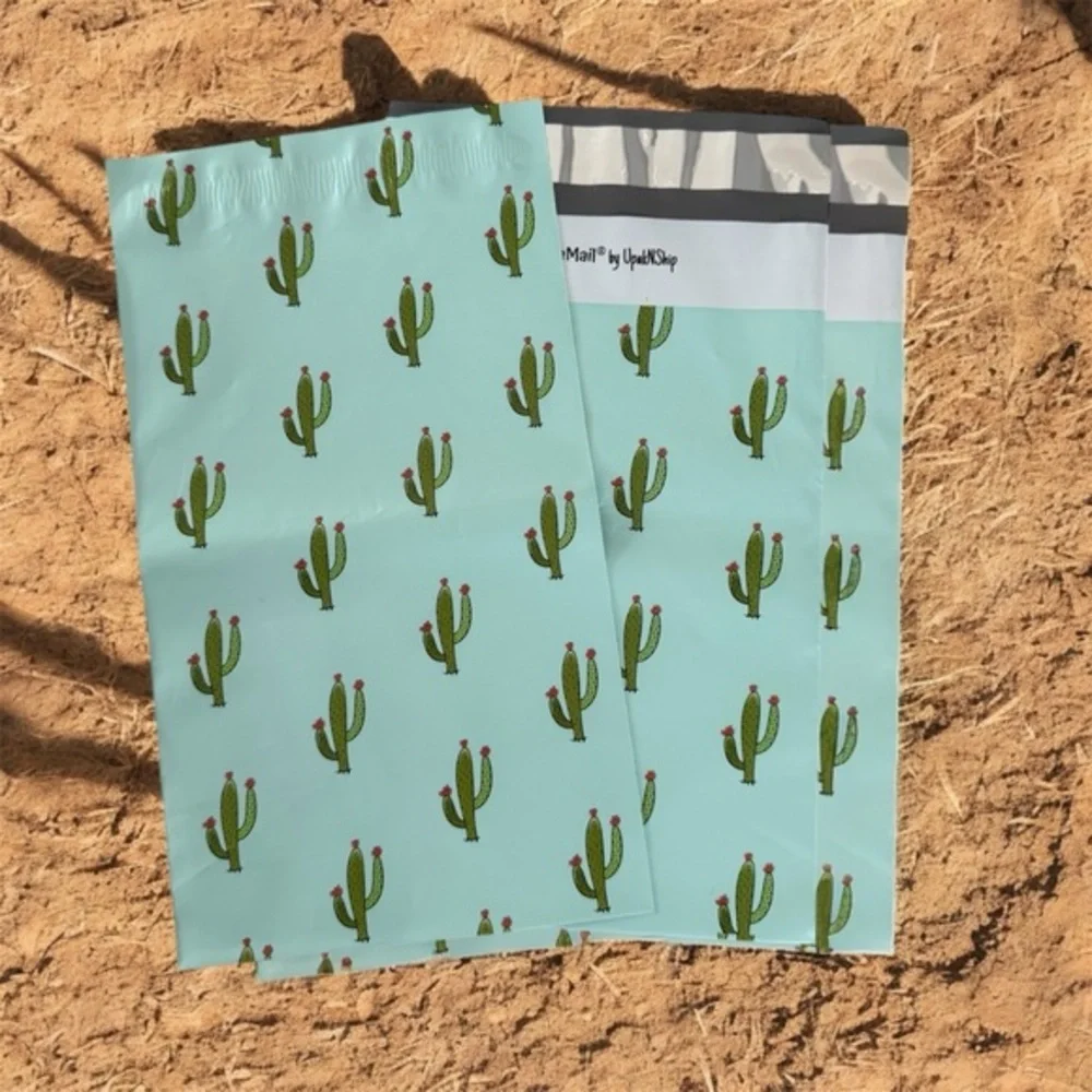 (10) 6x9 Cactus Poly Mailers